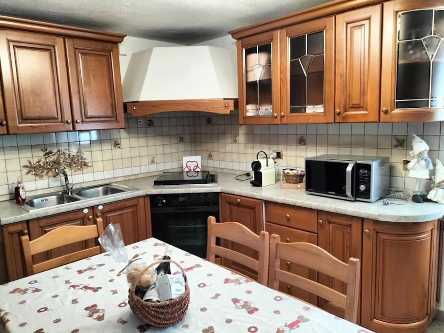 Appartamento Di Montagna Lo Grop Chambave Exterior foto